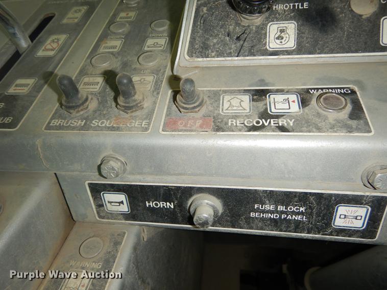 image for item DA1389 Clarke American 7000SS sweeper