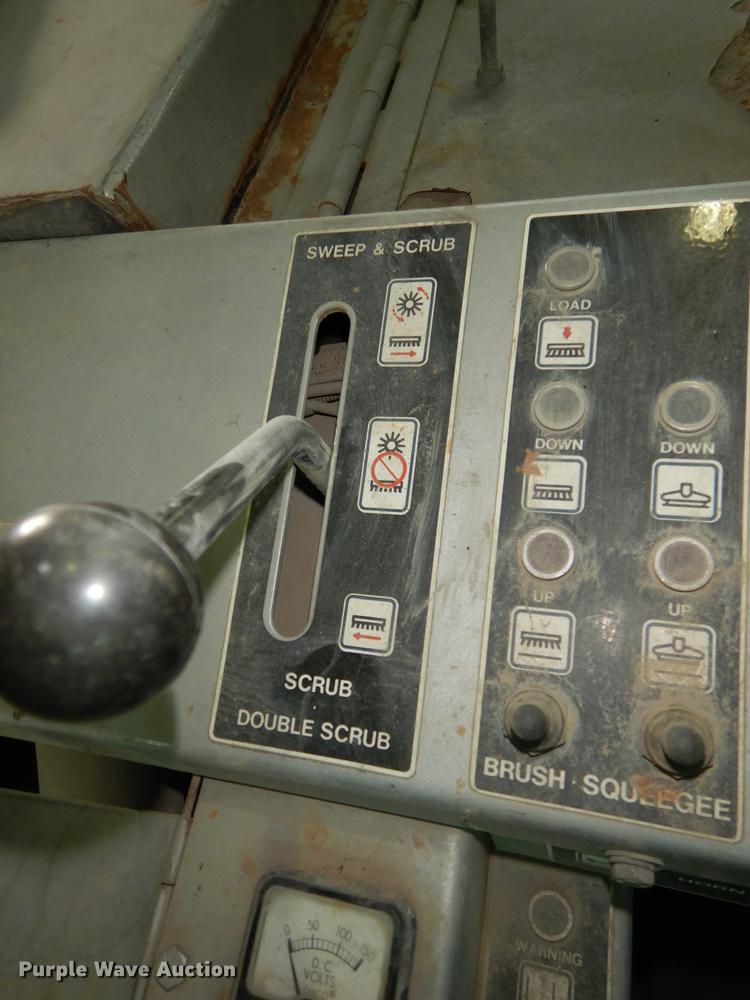 image for item DA1389 Clarke American 7000SS sweeper