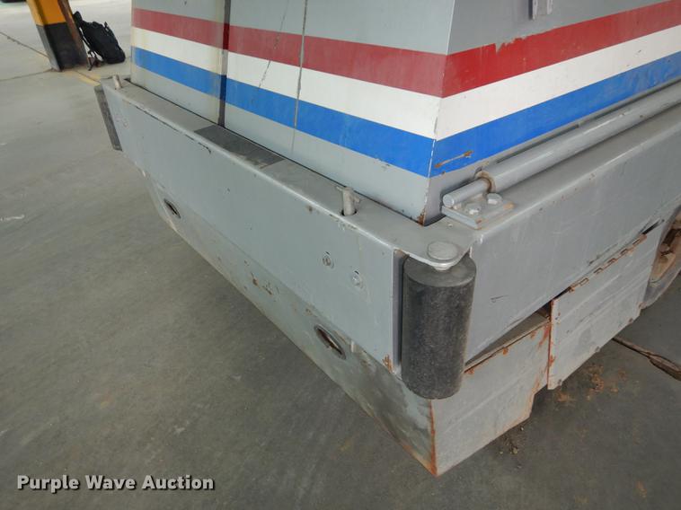 image for item DA1389 Clarke American 7000SS sweeper