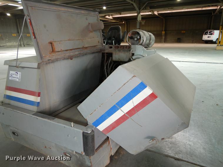 image for item DA1389 Clarke American 7000SS sweeper