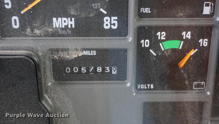 image for item DA1415 1990 International 4900 dump truck