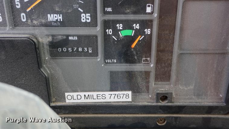 image for item DA1415 1990 International 4900 dump truck