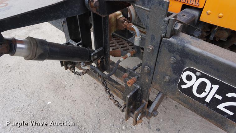 image for item DA1415 1990 International 4900 dump truck