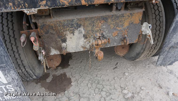 image for item DA1415 1990 International 4900 dump truck