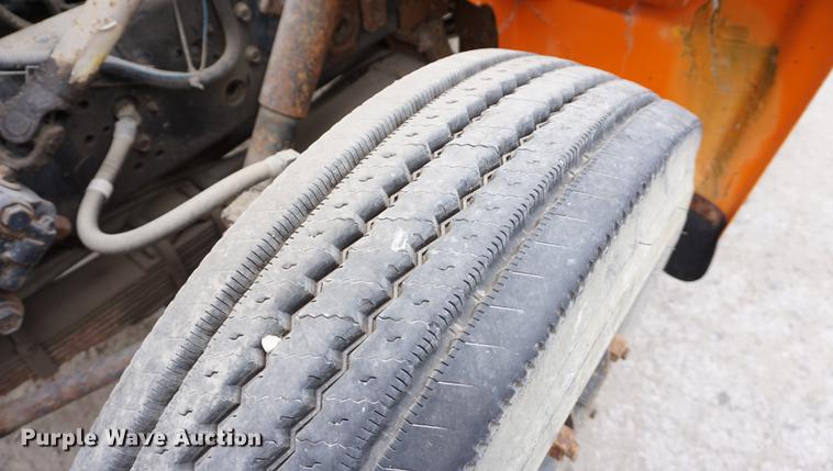 image for item DA1415 1990 International 4900 dump truck