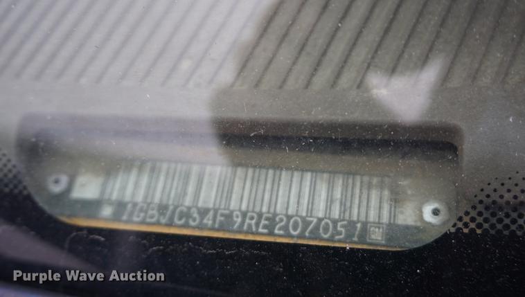 image for item DA1450 1994 Chevrolet 3500 utility bed pickup truck