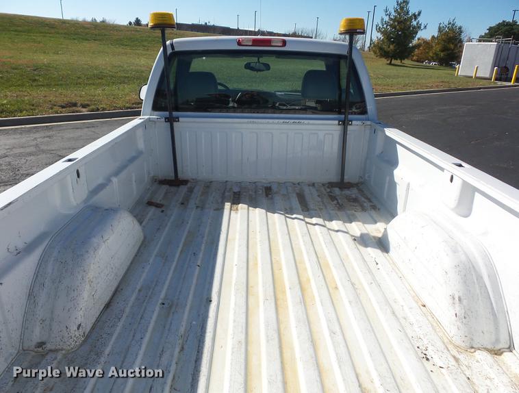 image for item DA6522 2005 Chevrolet Silverado 1500 pickup truck