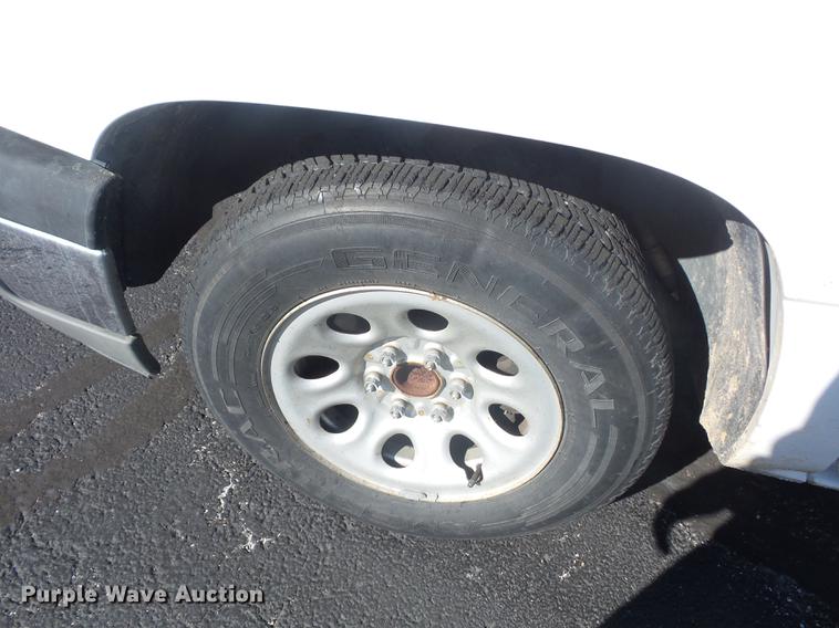 image for item DA6522 2005 Chevrolet Silverado 1500 pickup truck