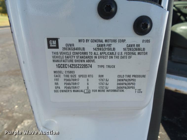 image for item DA6522 2005 Chevrolet Silverado 1500 pickup truck