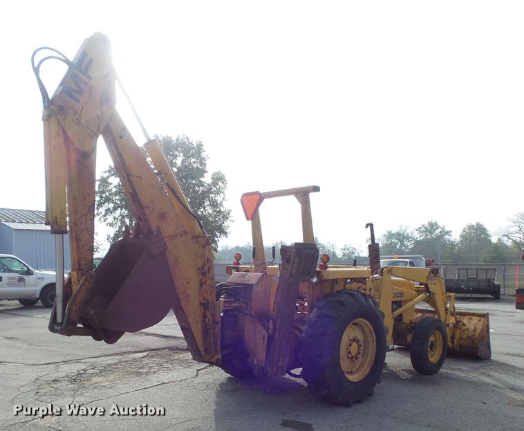 image for item DB6340 1979 Massey-Ferguson 30B backhoe