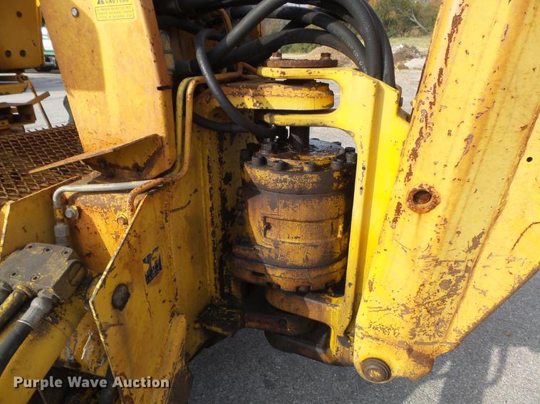 image for item DB6340 1979 Massey-Ferguson 30B backhoe