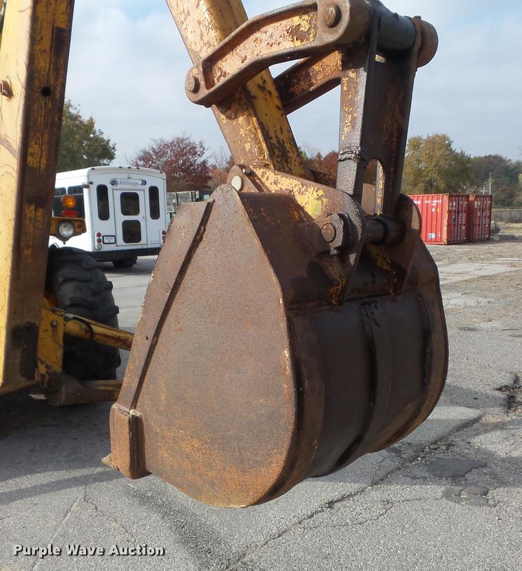 image for item DB6340 1979 Massey-Ferguson 30B backhoe
