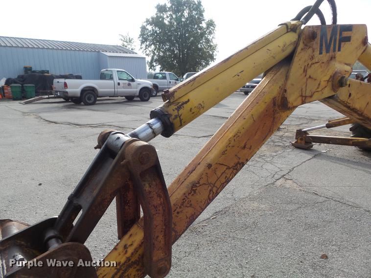 image for item DB6340 1979 Massey-Ferguson 30B backhoe