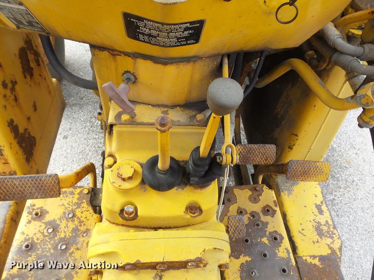 image for item DB6340 1979 Massey-Ferguson 30B backhoe