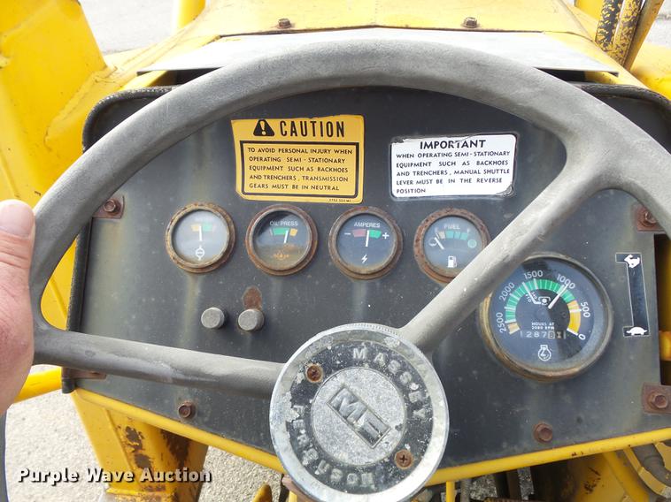image for item DB6340 1979 Massey-Ferguson 30B backhoe