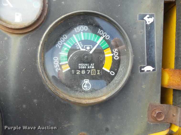 image for item DB6340 1979 Massey-Ferguson 30B backhoe