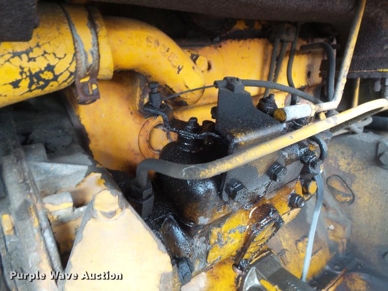 image for item DB6340 1979 Massey-Ferguson 30B backhoe