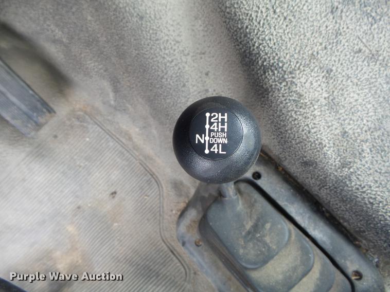 image for item DB6341 1996 Ford F250 XL pickup truck