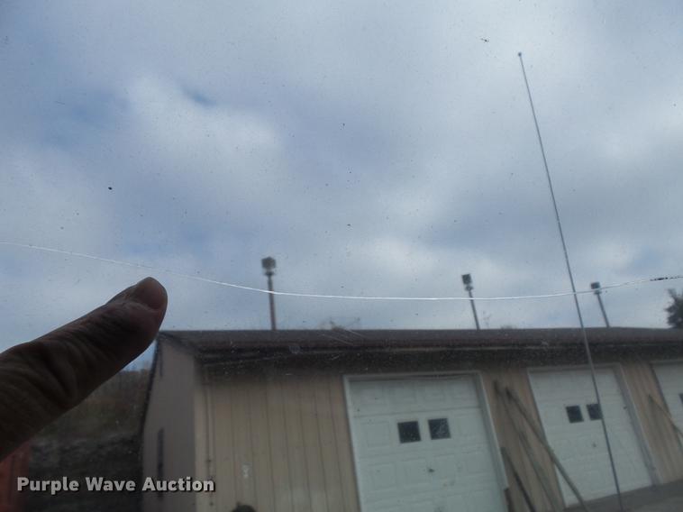 image for item DB6341 1996 Ford F250 XL pickup truck