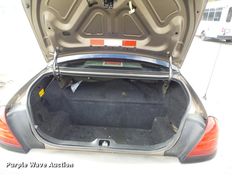 image for item DB6342 2005 Ford Crown Victoria Police Interceptor