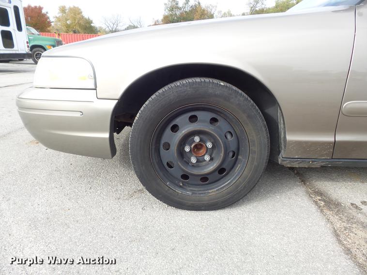 image for item DB6342 2005 Ford Crown Victoria Police Interceptor