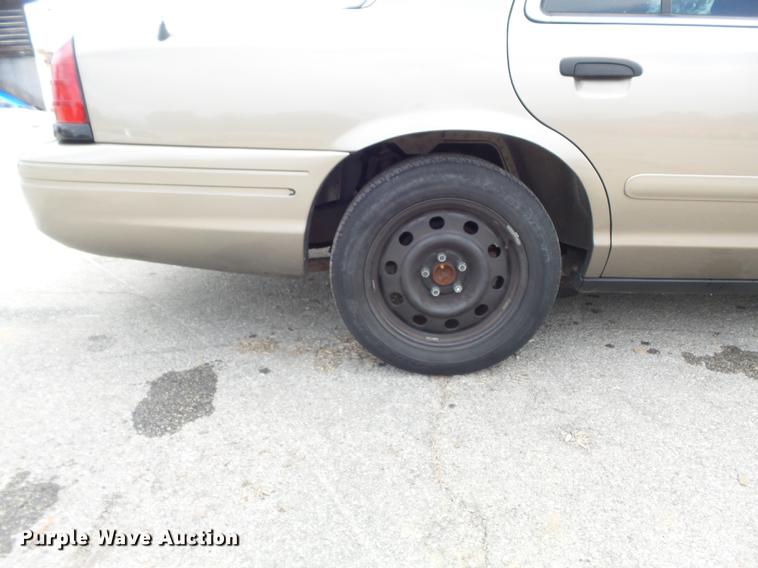 image for item DB6342 2005 Ford Crown Victoria Police Interceptor