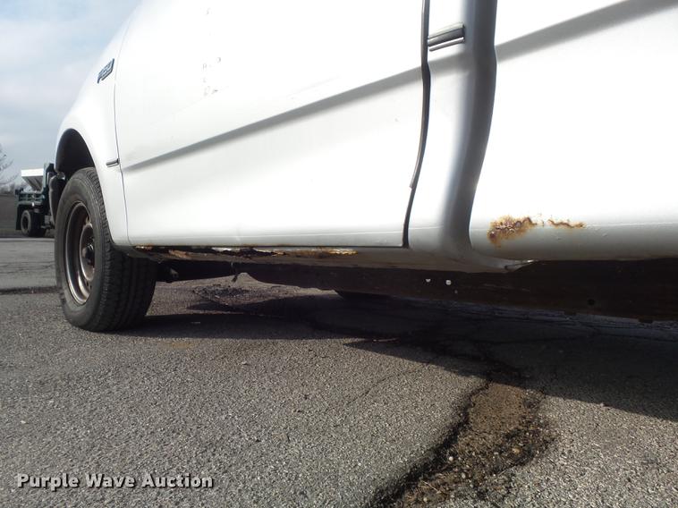 image for item DB6343 1998 Ford F150 pickup truck