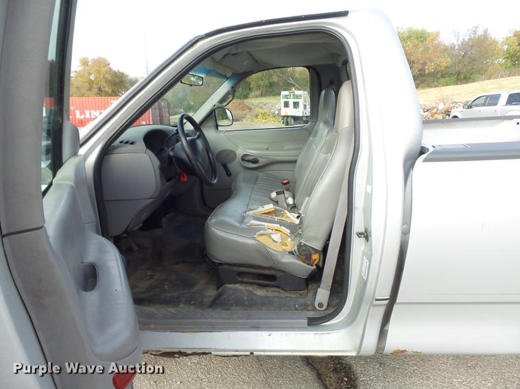 image for item DB6343 1998 Ford F150 pickup truck