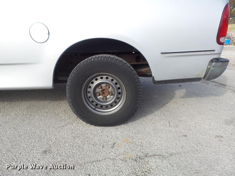 image for item DB6343 1998 Ford F150 pickup truck