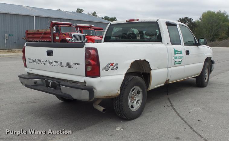 image for item DB6375 2003 Chevrolet Silverado 1500 Ext. Cab pickup truck