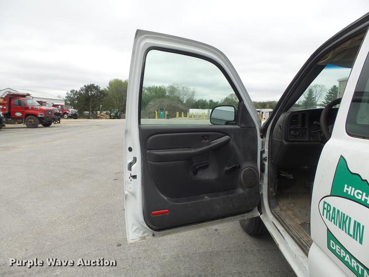 image for item DB6375 2003 Chevrolet Silverado 1500 Ext. Cab pickup truck