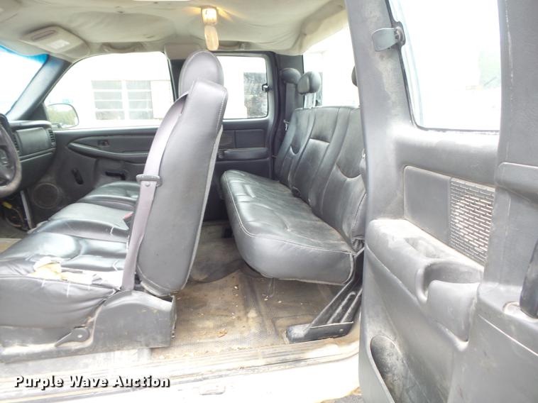 image for item DB6375 2003 Chevrolet Silverado 1500 Ext. Cab pickup truck