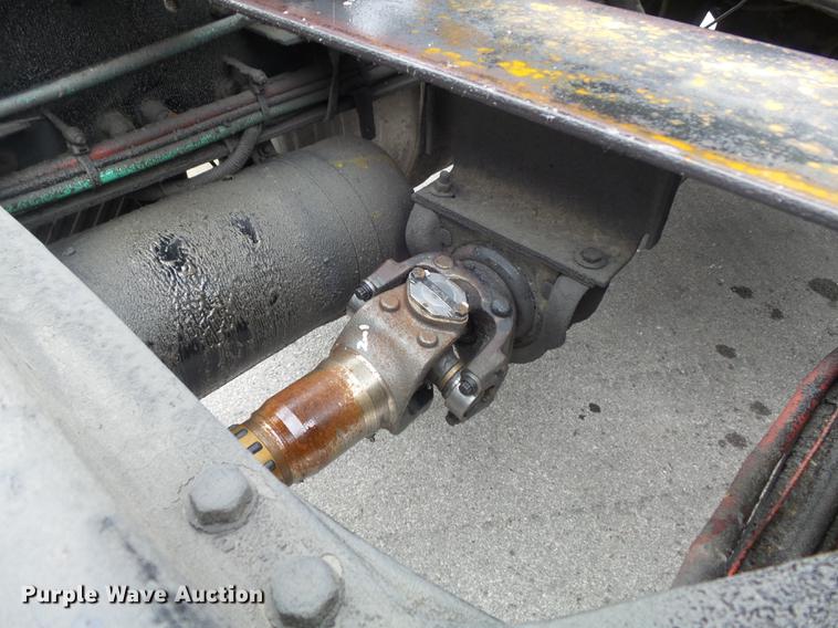 image for item DB6376 1992 Freightliner FLD semi truck