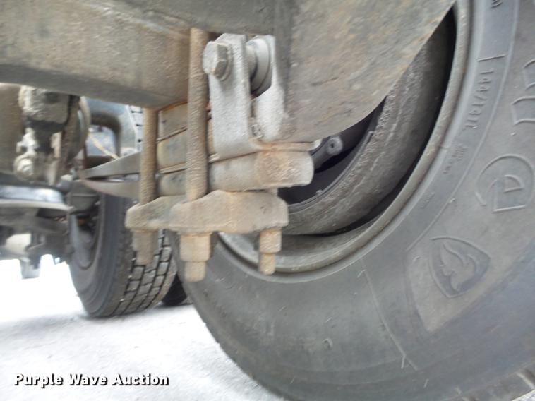 image for item DB6376 1992 Freightliner FLD semi truck