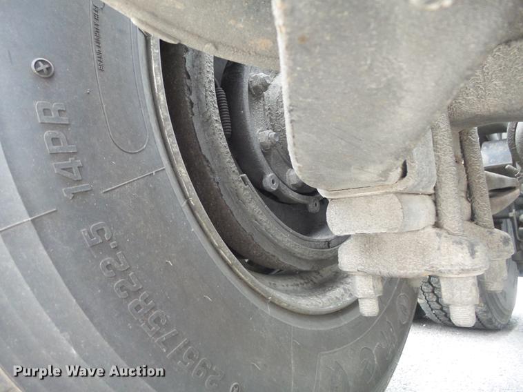 image for item DB6376 1992 Freightliner FLD semi truck