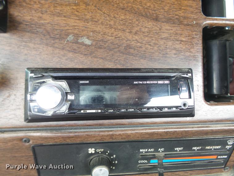 image for item DB6376 1992 Freightliner FLD semi truck