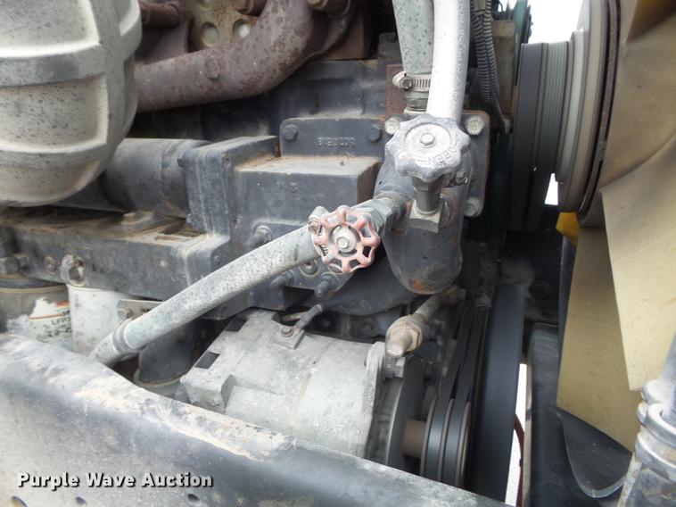 image for item DB6376 1992 Freightliner FLD semi truck