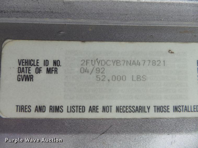 image for item DB6376 1992 Freightliner FLD semi truck