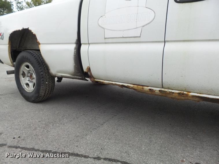 image for item DB6377 2003 Chevrolet Silverado 1500 Ext. Cab pickup truck