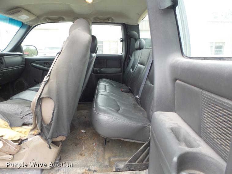 image for item DB6377 2003 Chevrolet Silverado 1500 Ext. Cab pickup truck