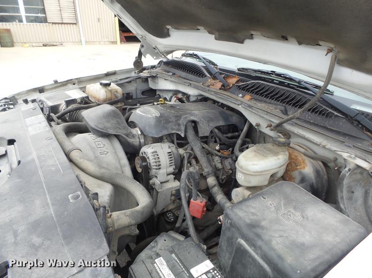 image for item DB6377 2003 Chevrolet Silverado 1500 Ext. Cab pickup truck