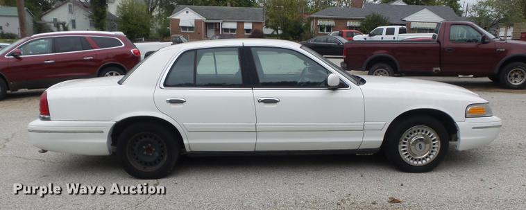 image for item DB6380 1999 Ford Crown Victoria Police Interceptor