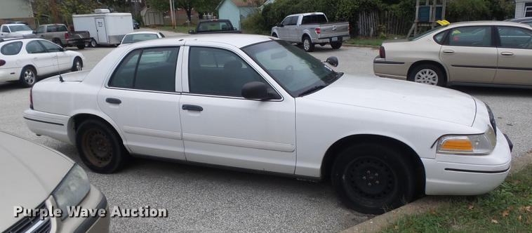 image for item DB6381 2000 Ford Crown Victoria Police Interceptor