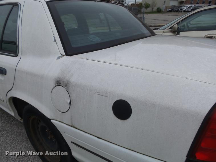 image for item DB6381 2000 Ford Crown Victoria Police Interceptor