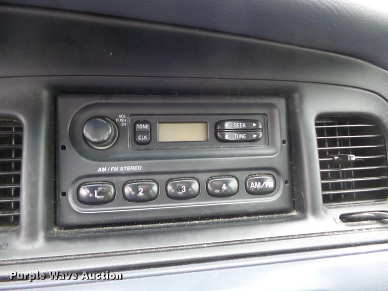 image for item DB6381 2000 Ford Crown Victoria Police Interceptor