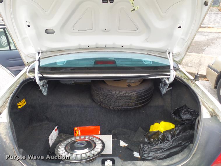 image for item DB6381 2000 Ford Crown Victoria Police Interceptor