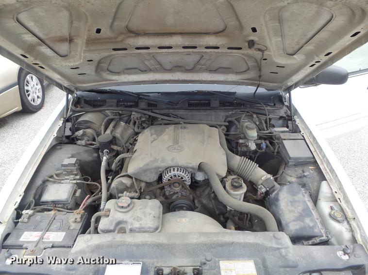 image for item DB6381 2000 Ford Crown Victoria Police Interceptor