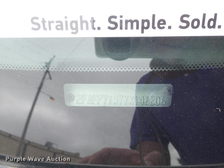 image for item DB6381 2000 Ford Crown Victoria Police Interceptor