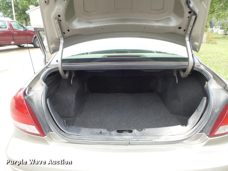 image for item DB6382 2005 Ford Taurus SE