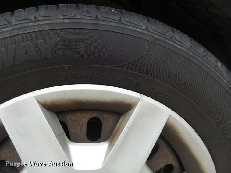 image for item DB6382 2005 Ford Taurus SE